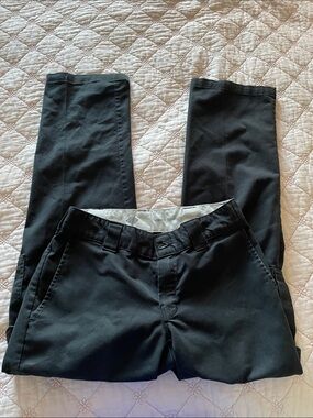 Vintage Dickies Pants (men’s sizing but could be worn by women)